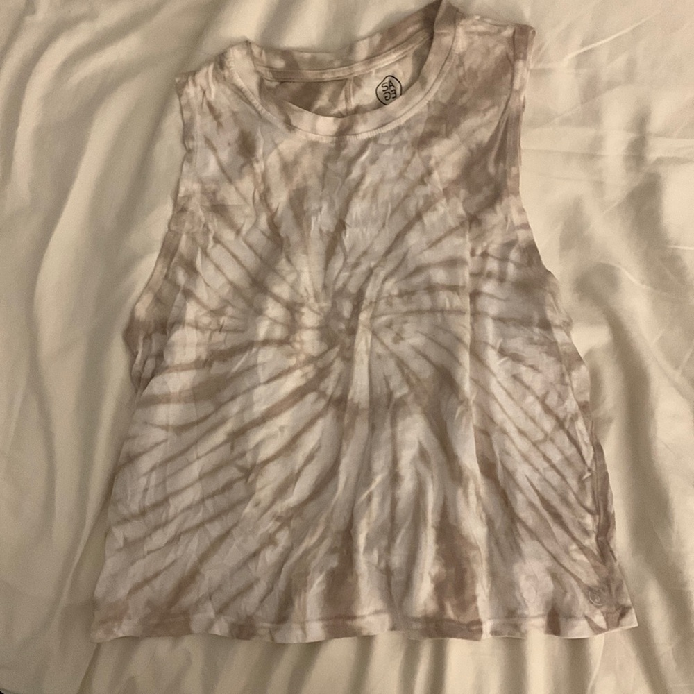 SAGE tie dye tshirt - never worn